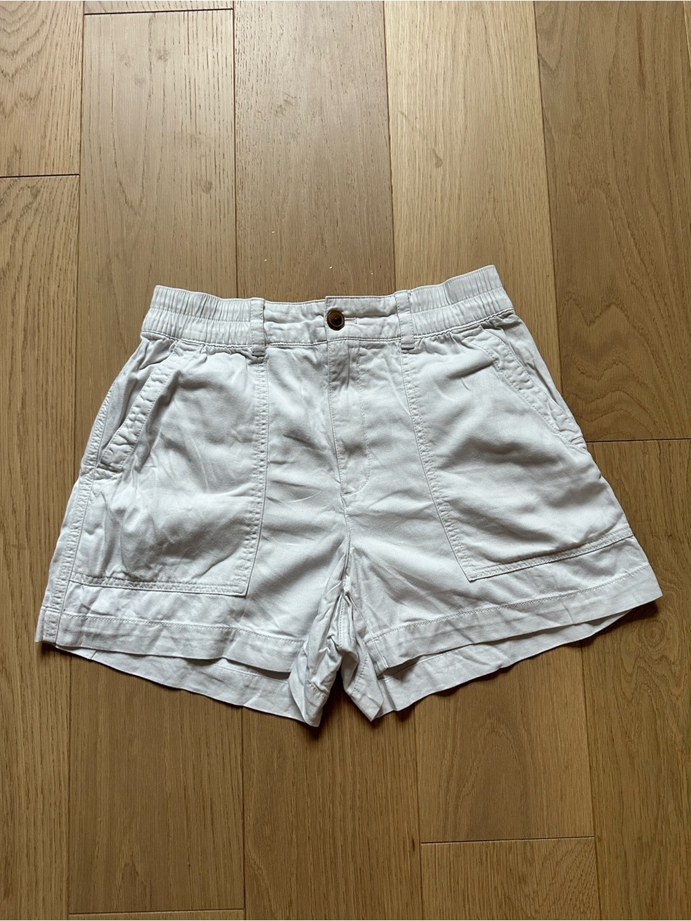 GAP White High-Waist Utility Cotton Shorts